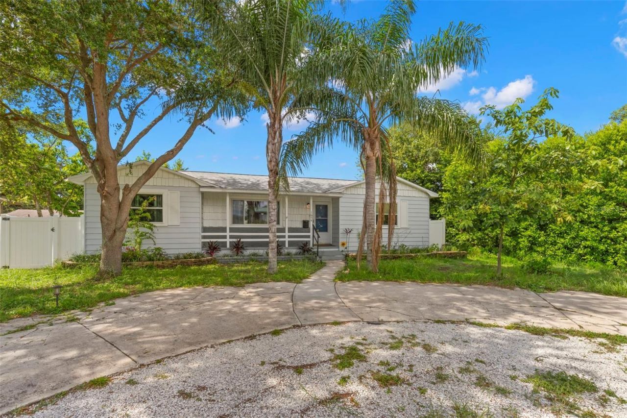 1654 50th Avenue N, Saint Petersburg, FL 33714 Photo