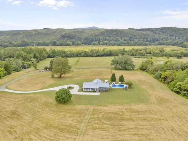 12189 NORWOOD RD, WINGINA, VA 24599