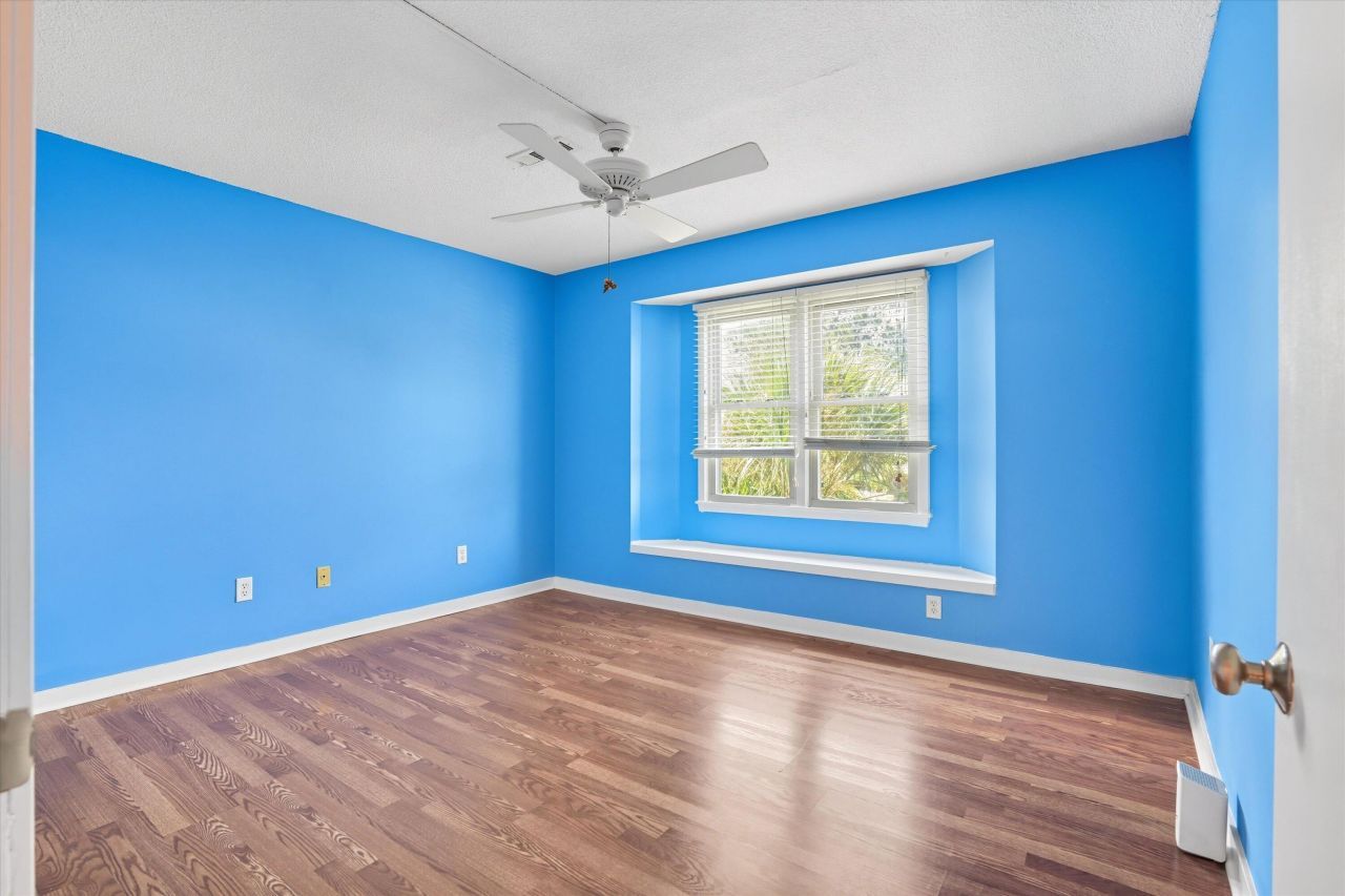 198 River Breeze Drive Photo 20