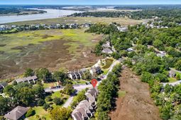 198 River Breeze Drive photo 4