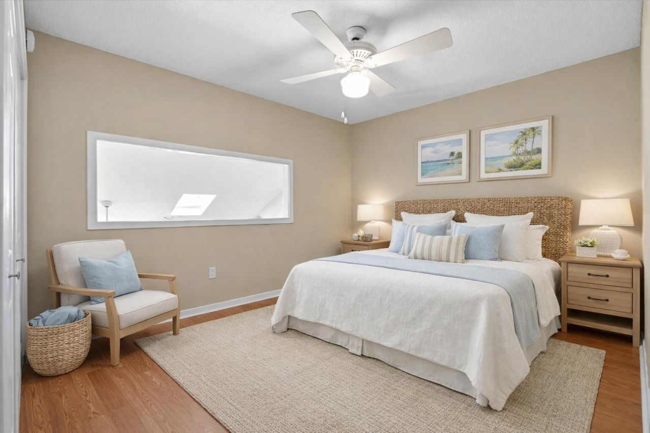 198 River Breeze Drive Photo 5