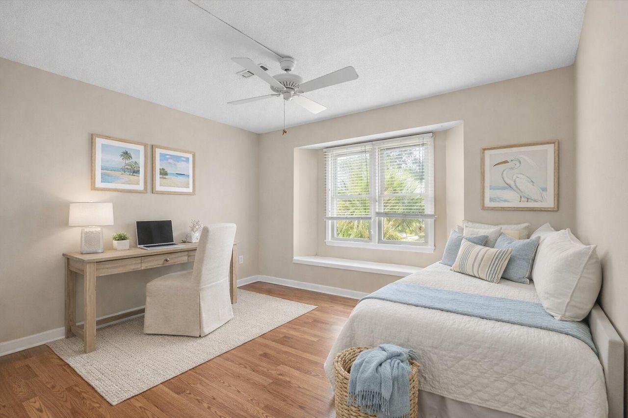 198 River Breeze Drive Photo 6