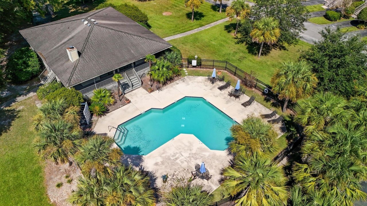 198 River Breeze Drive Photo 7