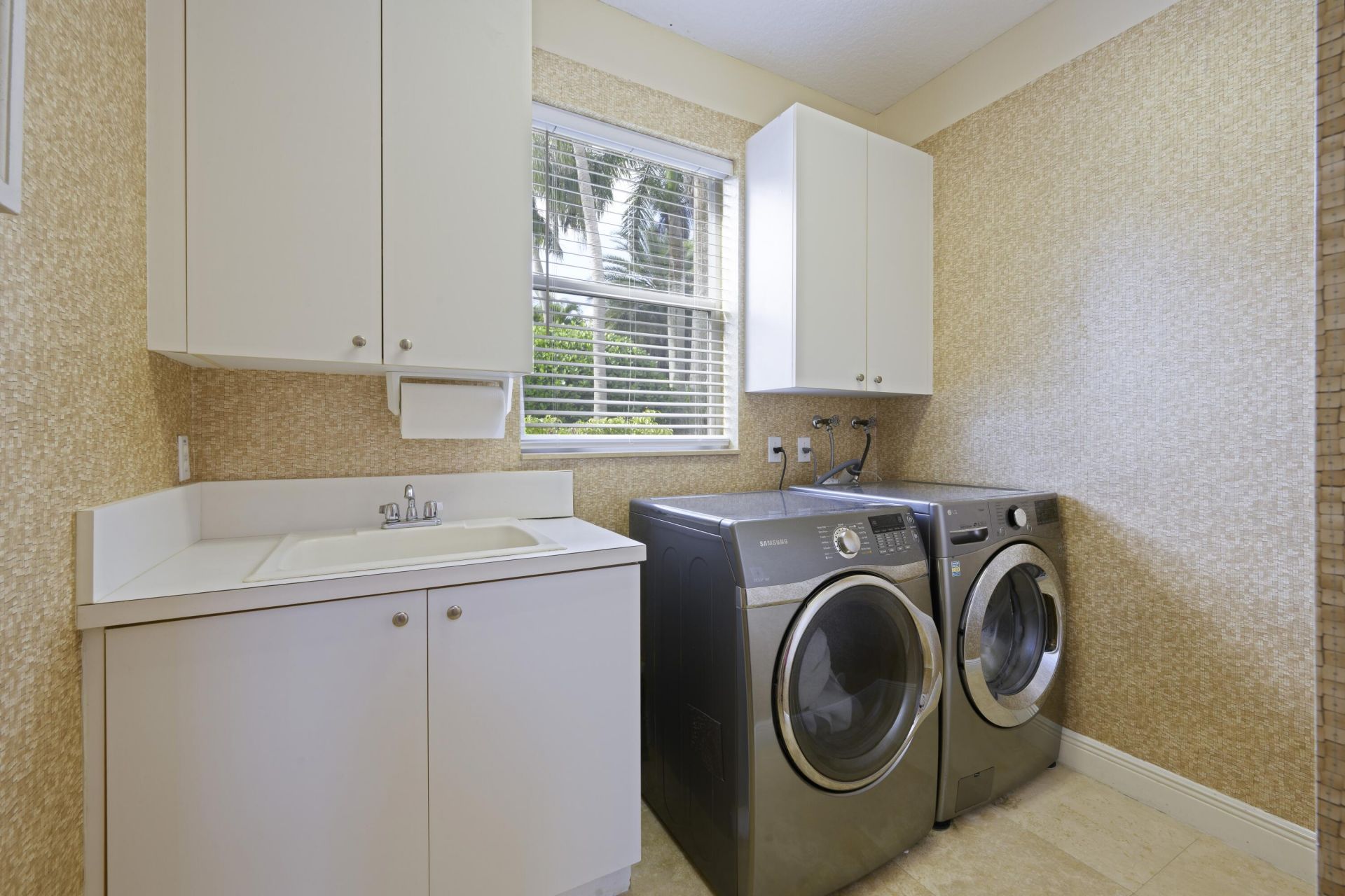 8431 Egret Lakes Lane, West Palm Beach, FL 33412 Photo