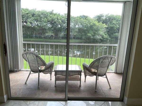 5936 Morningstar Circle, Unit 203, Delray Beach, FL 33484