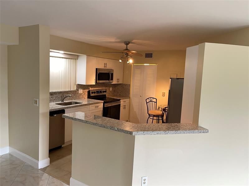 5936 Morningstar Circle, Unit 203, Delray Beach, FL 33484 Photo