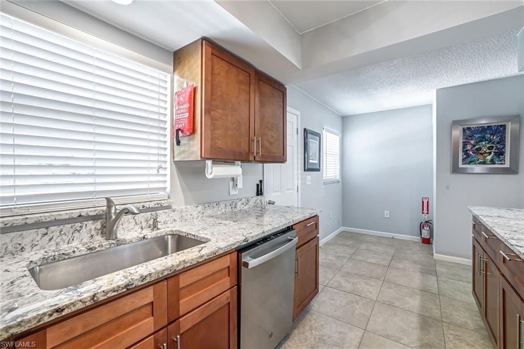 10095 7th St N, Unit 1, 2, 3, Naples, FL 34108 Photo