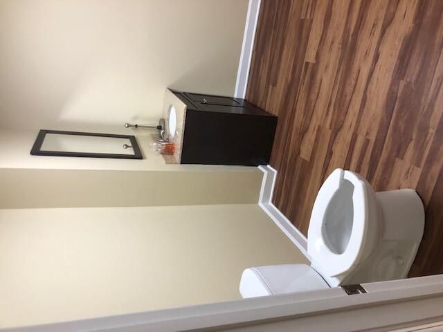 10125 Farrow Road Photo 9