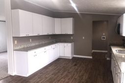 122 Rockdale St. photo 4