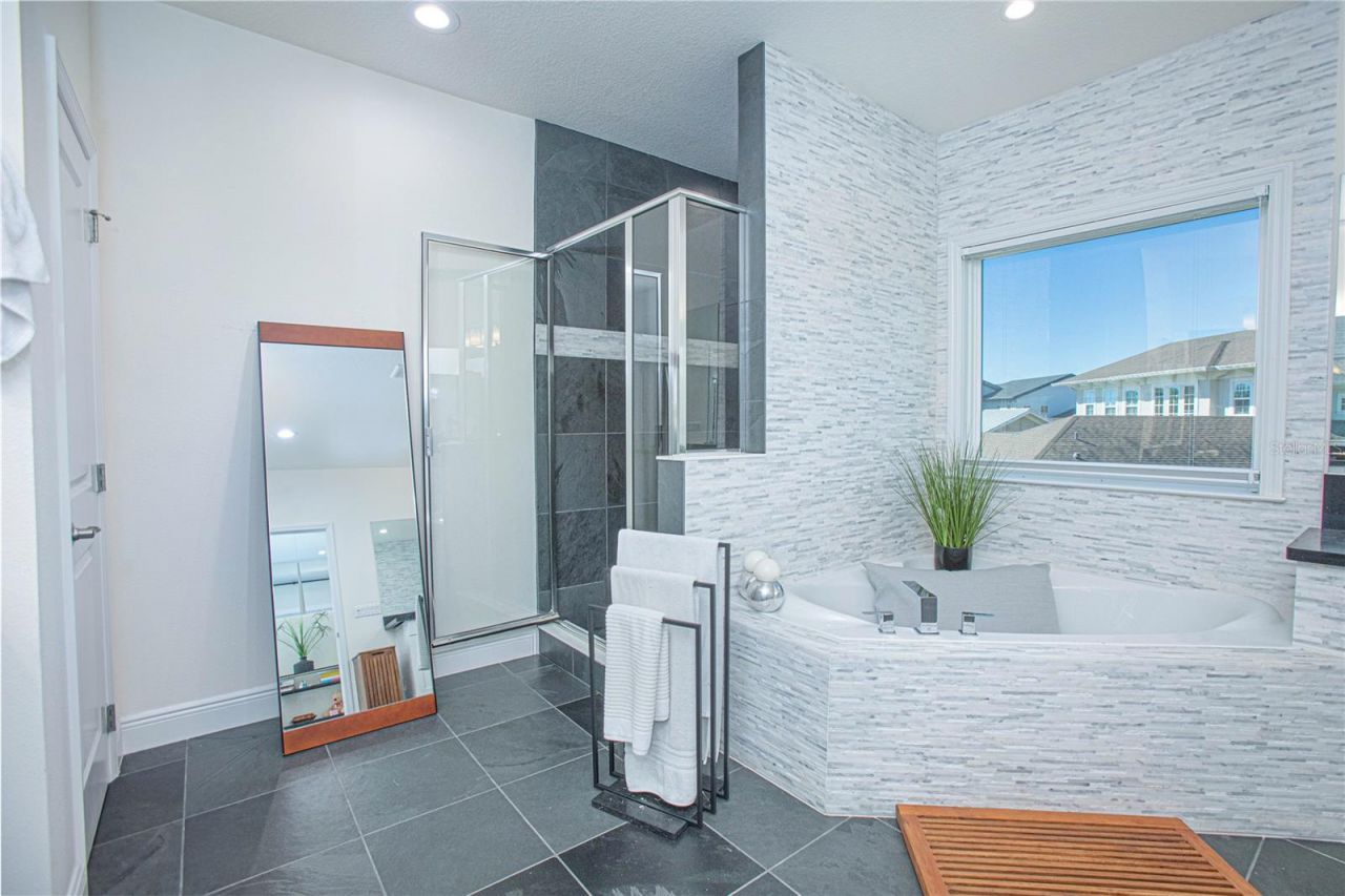 12601 Banting Terrace, Orlando, FL 32827 Photo