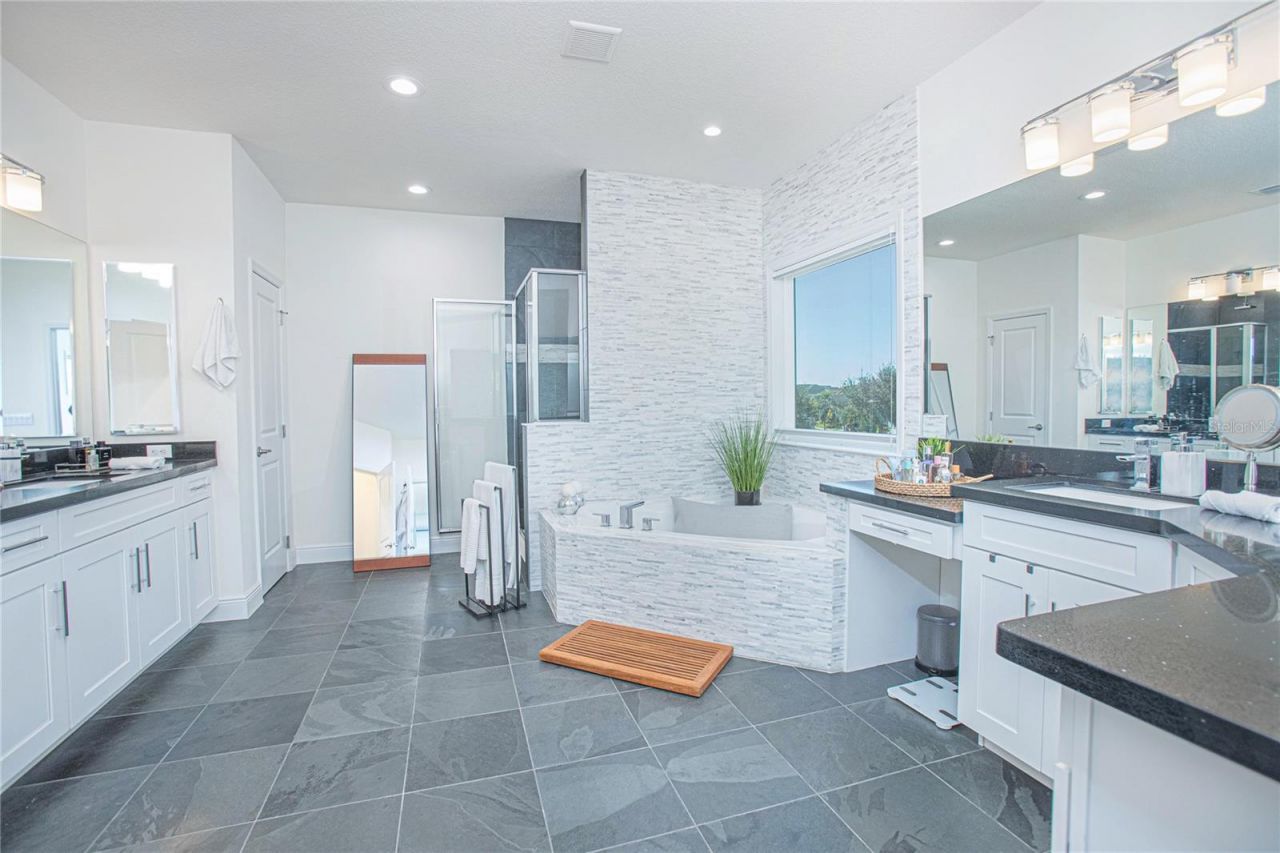 12601 Banting Terrace, Orlando, FL 32827 Photo