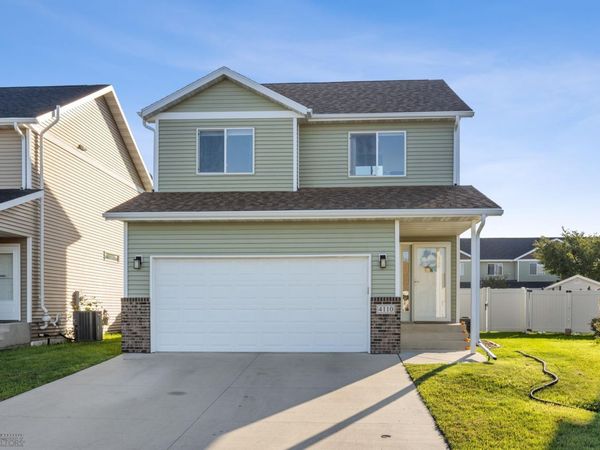4110 52nd Street S, Fargo, ND 58104