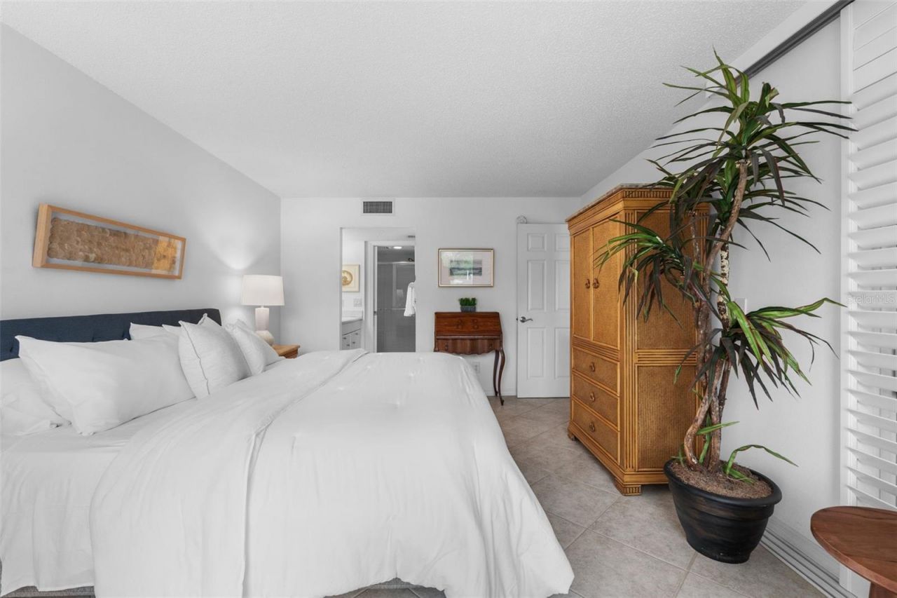 1269 Dockside Place, Unit 115, Sarasota, FL 34242 Photo