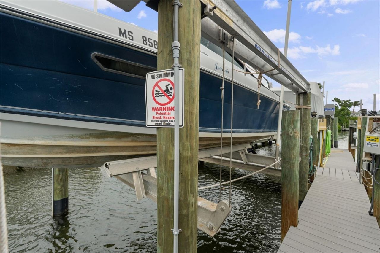 1269 Dockside Place, Unit 115, Sarasota, FL 34242 Photo