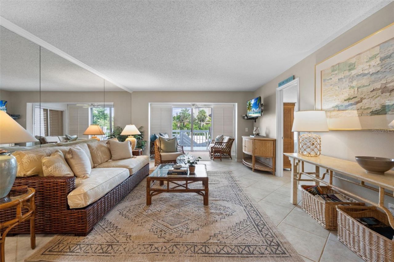 1269 Dockside Place, Unit 115, Sarasota, FL 34242 Photo