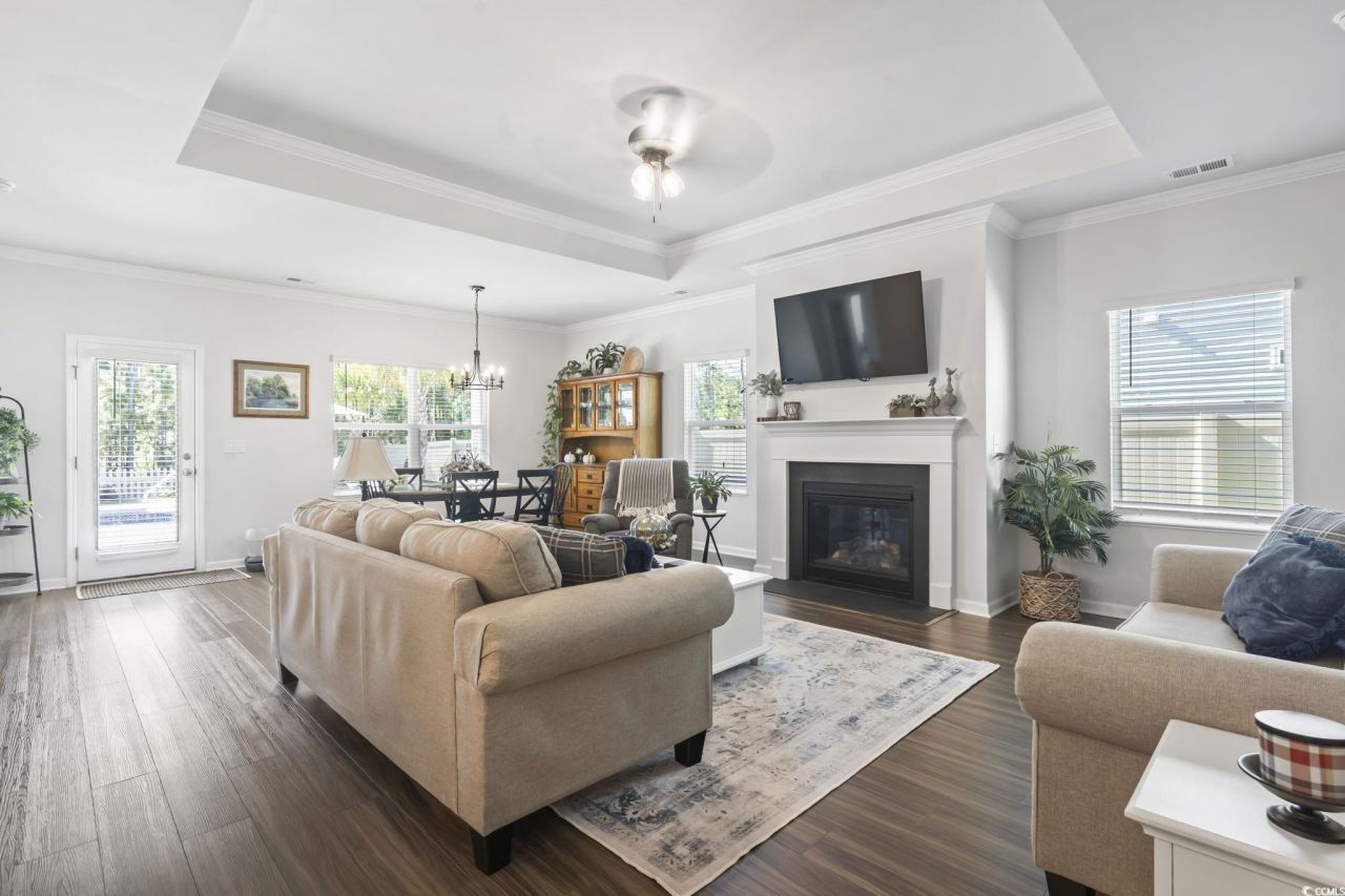 1310 Boswell Ct. Photo 4