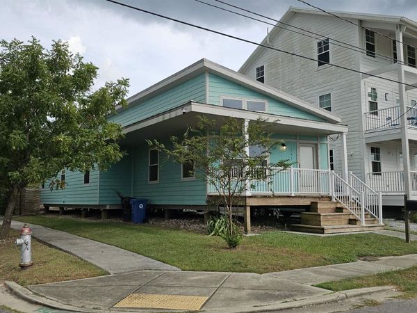 1741 Jourdan Ave, New Orleans, LA 70117