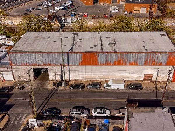 147 61 W GLENWOOD AVENUE, PHILADELPHIA, PA 19140