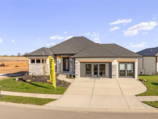 11209 S Sunray Street, Olathe, KS 66061