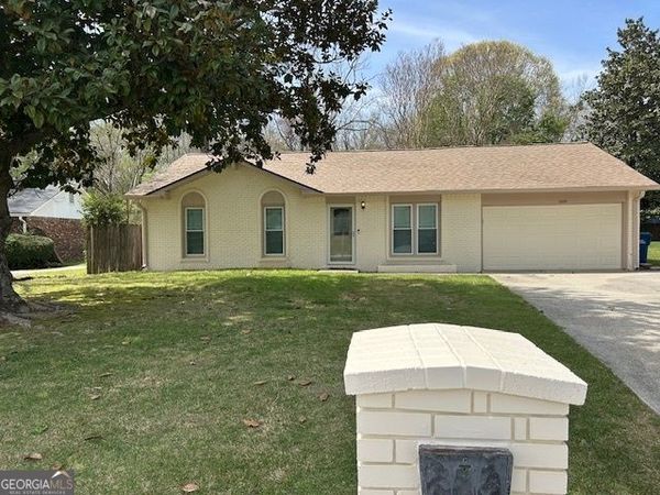 3260 valley bend Road S, South Fulton, GA 30349