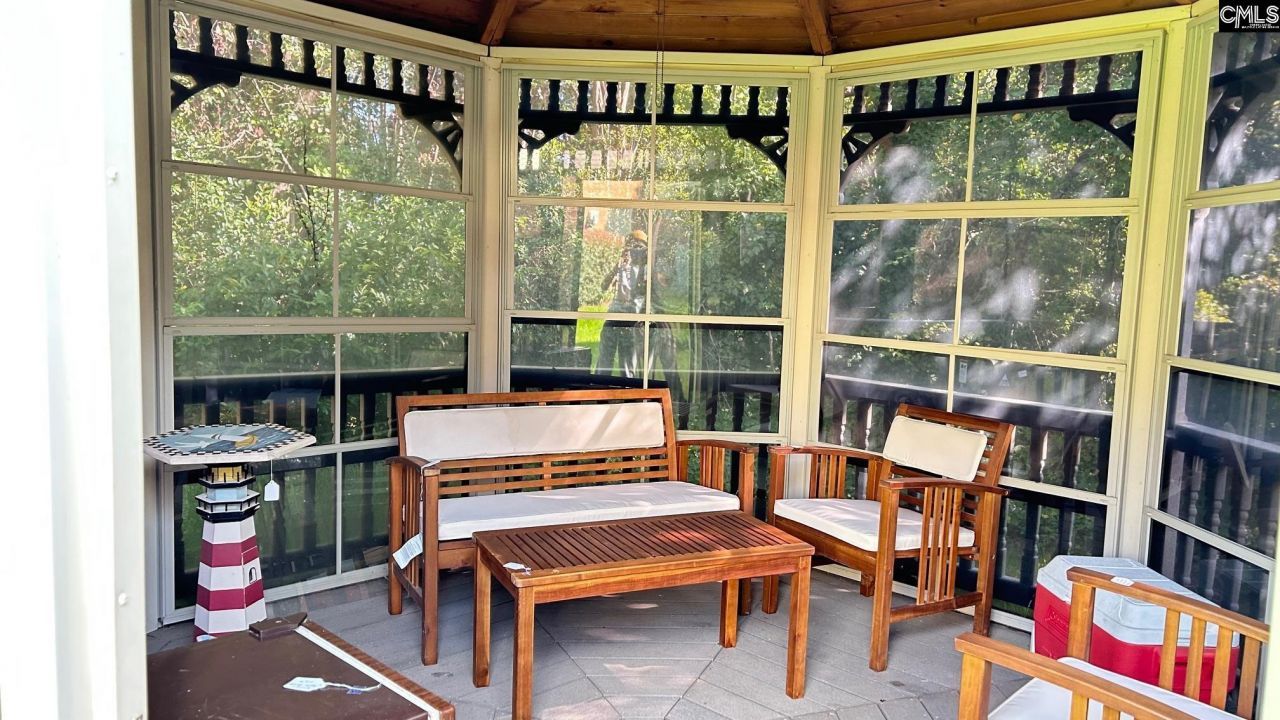 816 Kinlock Court Photo 28