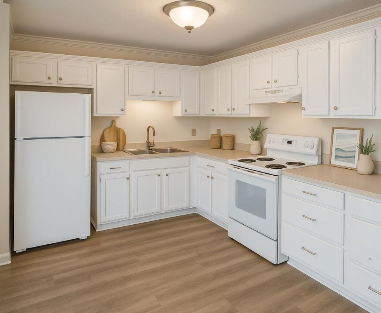 6240 Lucille Drive Photo 8