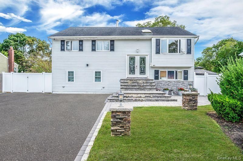 46 W Willow Street, Brentwood, NY 11717 Main Photo