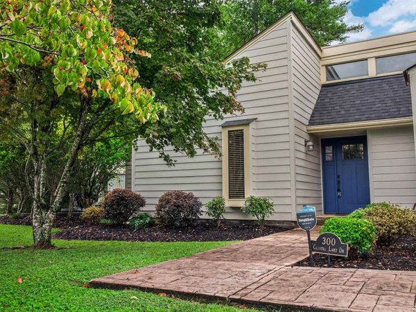 300 Crystal Lake Drive NE, Fort Payne, AL 35967