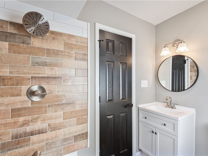 4329 W 131st Street, Cleveland, OH 44135 Photo 15