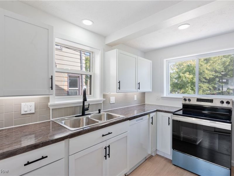 4329 W 131st Street, Cleveland, OH 44135 Photo 8