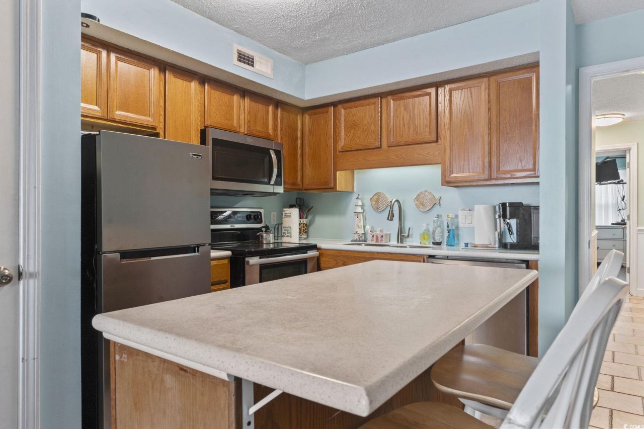 340 N Waccamaw Dr. Photo 11