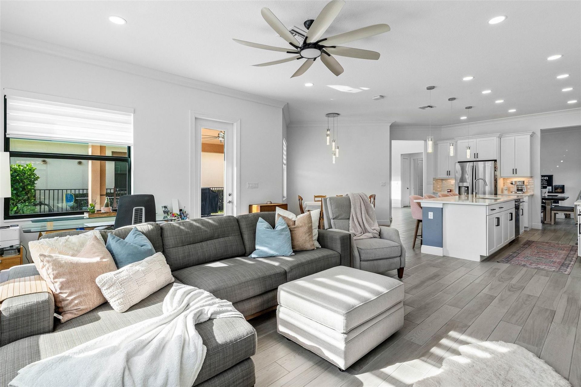 8760 E Baypoint Circle, Parkland, FL 33076 Photo