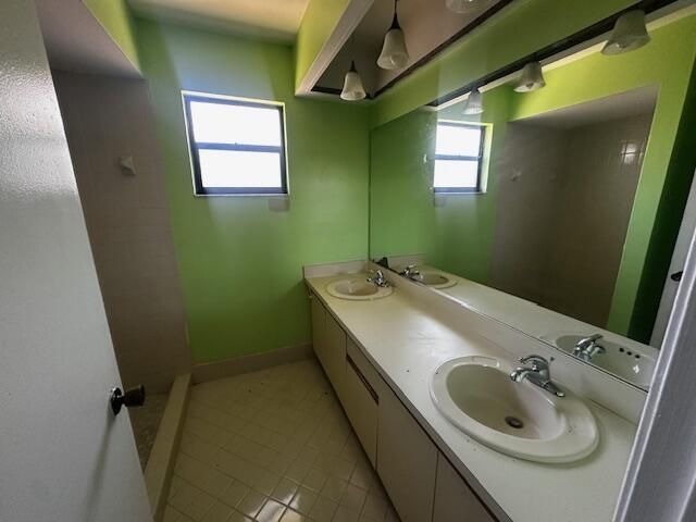 203 Canterbury Drive W, Riviera Beach, FL 33407 Photo