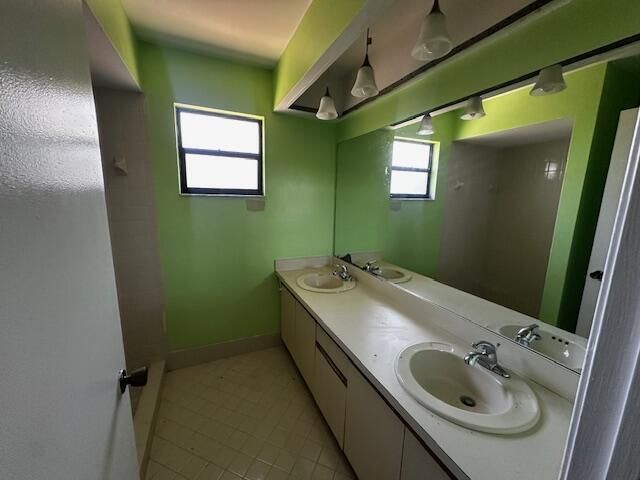 203 Canterbury Drive W, Riviera Beach, FL 33407 Photo