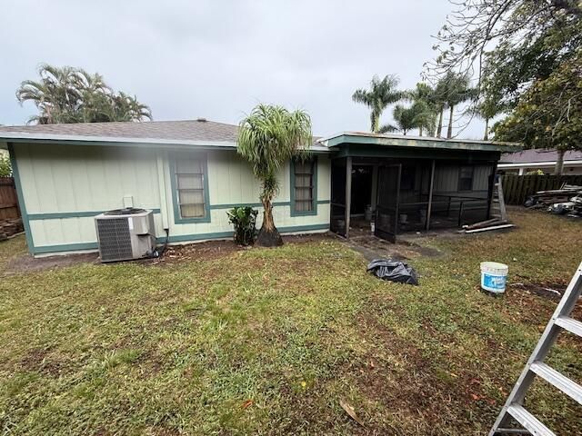 203 Canterbury Drive W, Riviera Beach, FL 33407 Photo