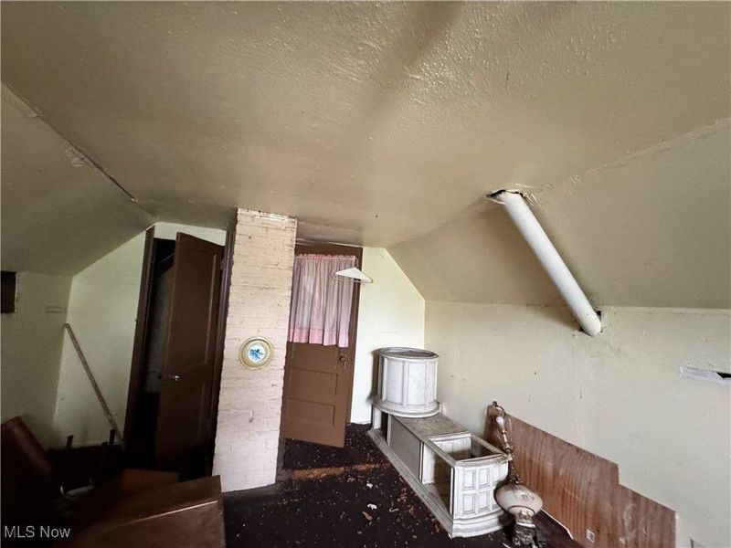 3293 E 121st Street, Cleveland, OH 44120 Photo 12