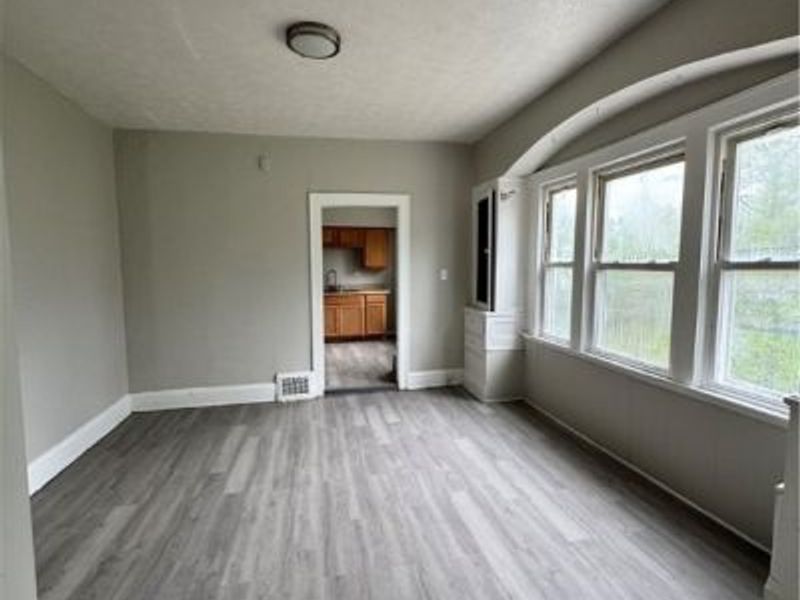 3293 E 121st Street, Cleveland, OH 44120 Photo 6