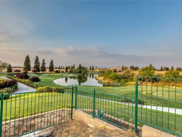 2490 E Copper Ridge Drive, Fresno, CA 93730