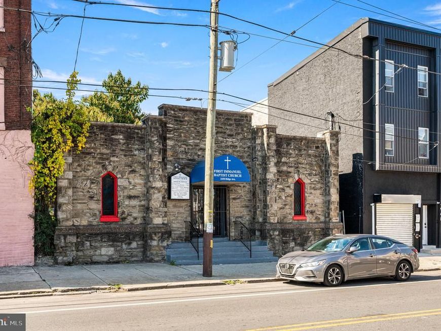 2434 38 Ridge Avenue, Philadelphia, PA 19121 Main Photo