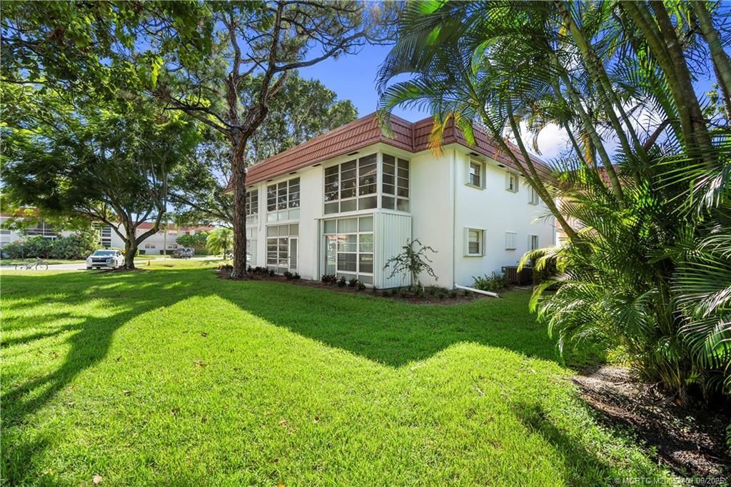 2600 SE Ocean Boulevard, Unit Z10, Stuart, FL 34996 Photo