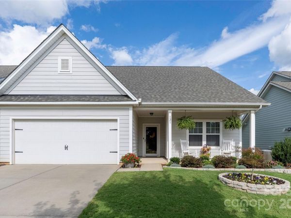 121 Jana Drive, Statesville, NC 28677