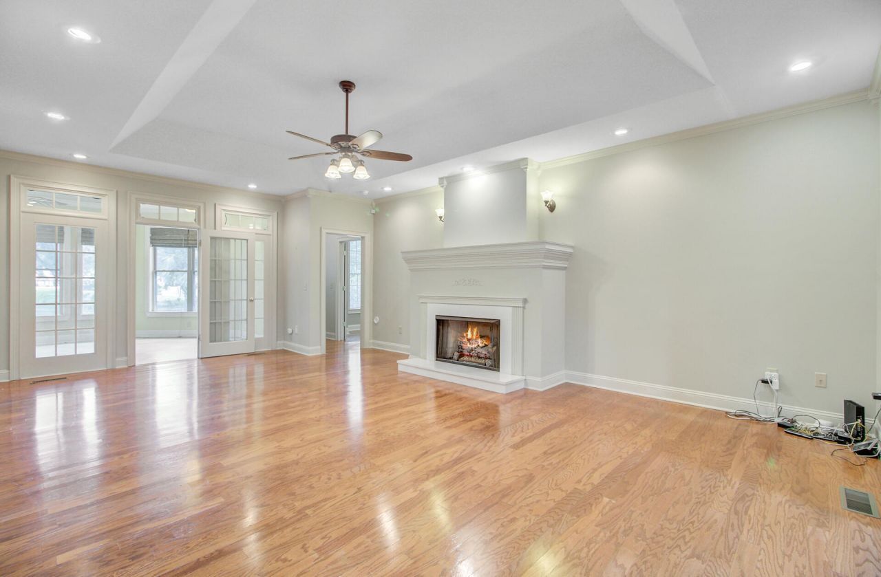 101 Fairway Court Photo 15