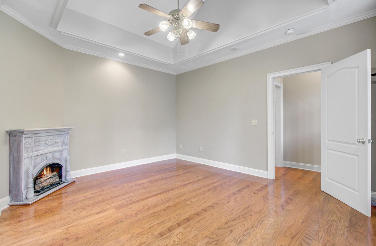 101 Fairway Court Photo 27