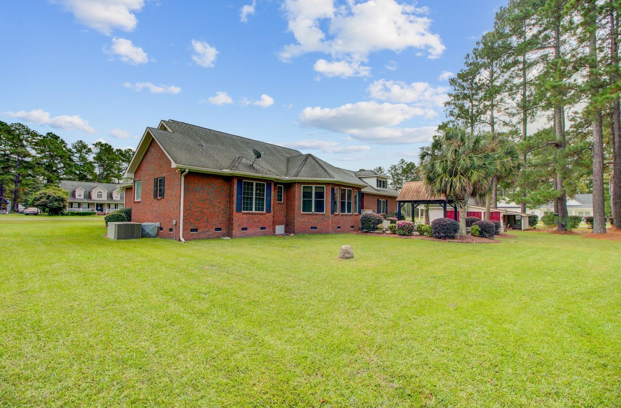 101 Fairway Court Photo 54