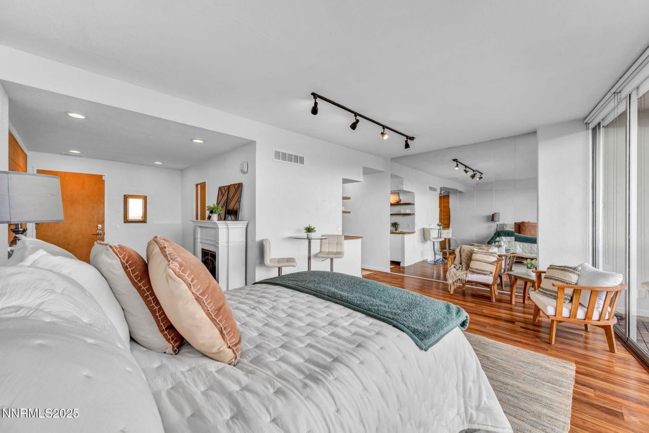 100 N Arlington Avenue, Unit 22C, Reno, NV 89501 Photo