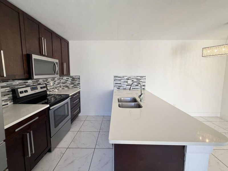 8365 Boca Rio Drive, Boca Raton, FL 33433 Photo