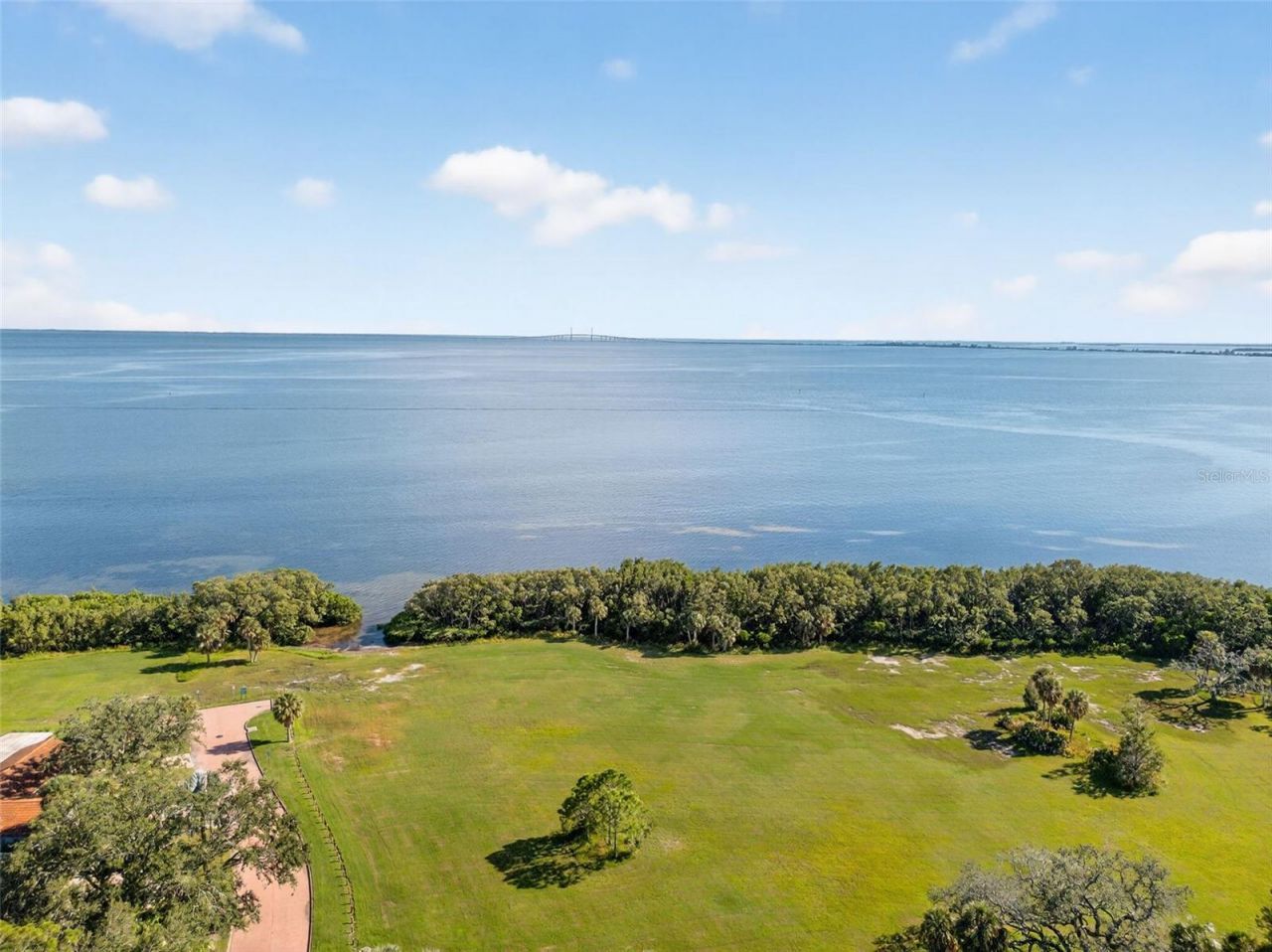 1835 Serpentine Drive S, Saint Petersburg, FL 33712 Photo