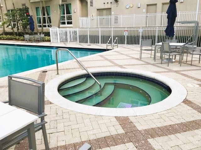 2000 N Bayshore Drive, Unit 308, Miami, FL 33137 Photo