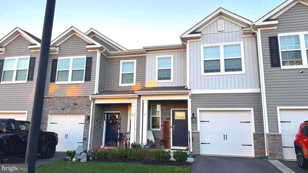 7 Nelsons Way, Westampton, NJ 08060 Main Photo