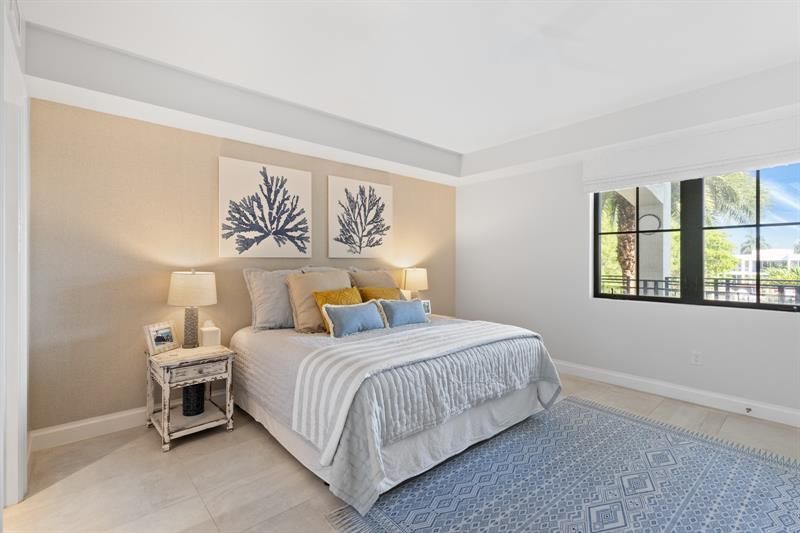 1532 SE 12th Street, Unit 302, Fort Lauderdale, FL 33316 Photo